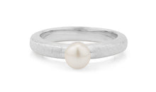 Ring ASTRID 3 mm matt mit Perle