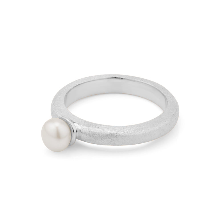 Ring ASTRID 3 mm matt mit Perle